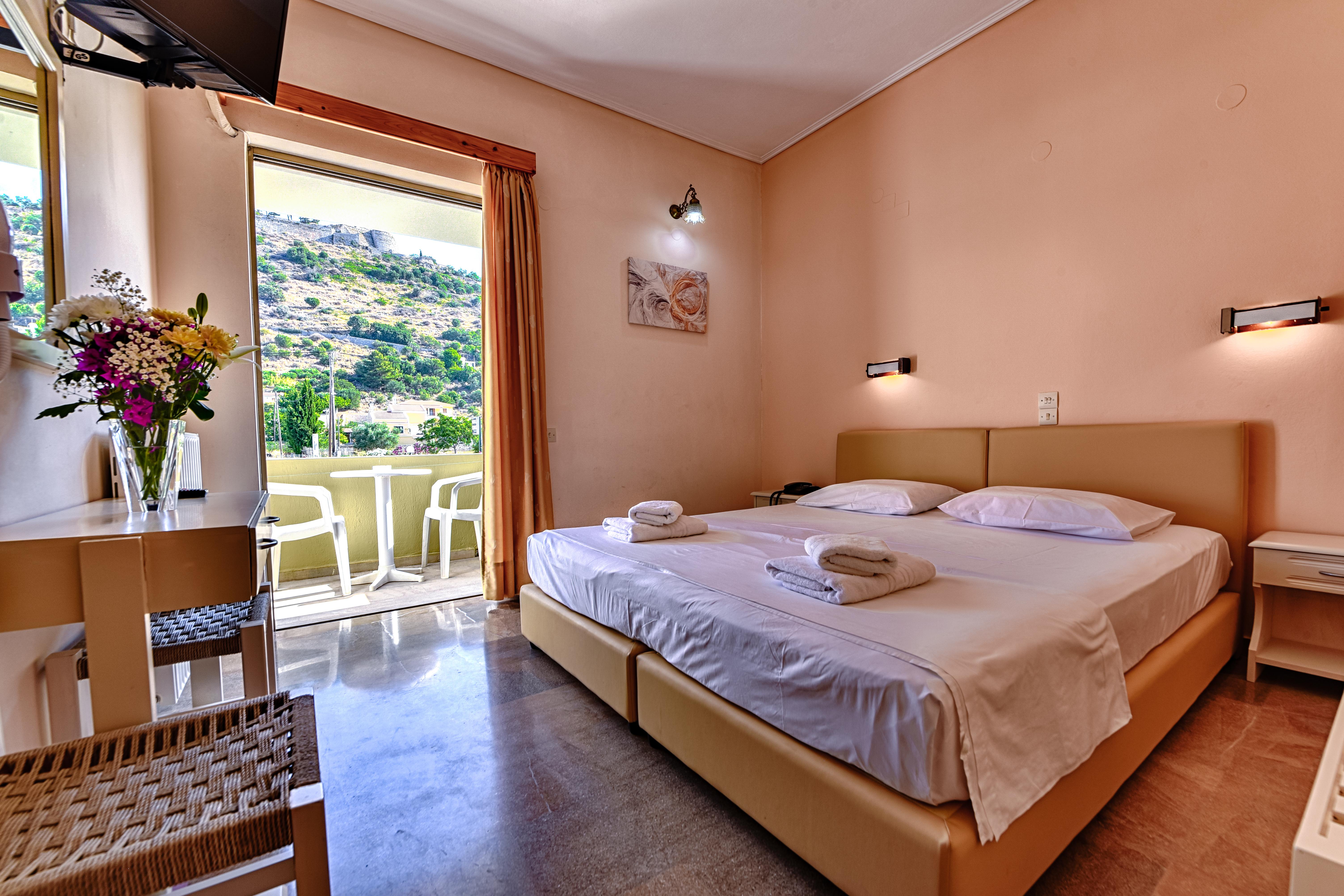 Ionis Hotel Troianata Ngoại thất bức ảnh