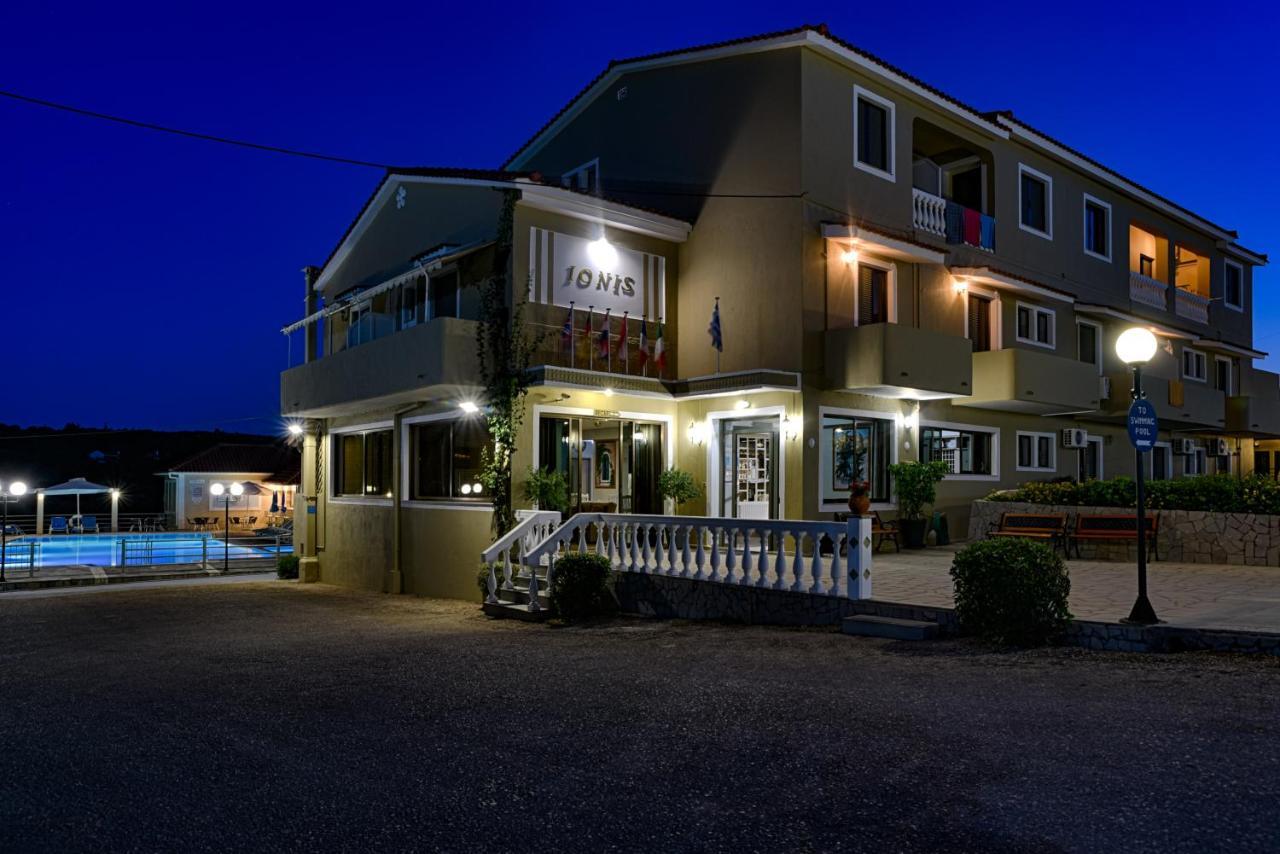 Ionis Hotel Troianata Ngoại thất bức ảnh
