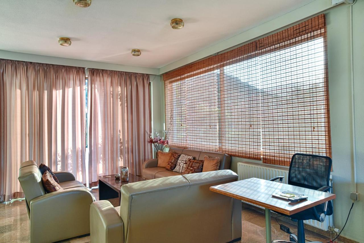 Ionis Hotel Troianata Ngoại thất bức ảnh